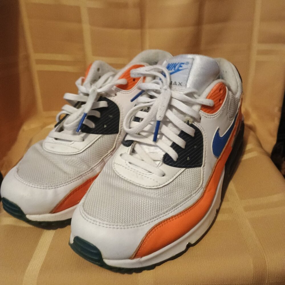 Nike Air Max 90 "White Photo Blue Total Orange" model